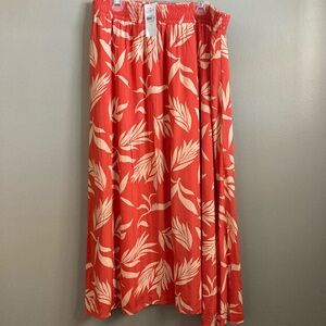 NWT LOFT Leaf Print Skirt